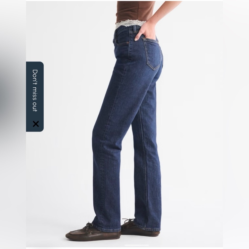 Mid Rise 90s Straight Jean - Picture 3 of 10